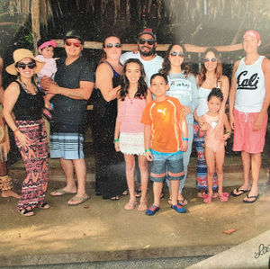 Meet your Posher, The casas family